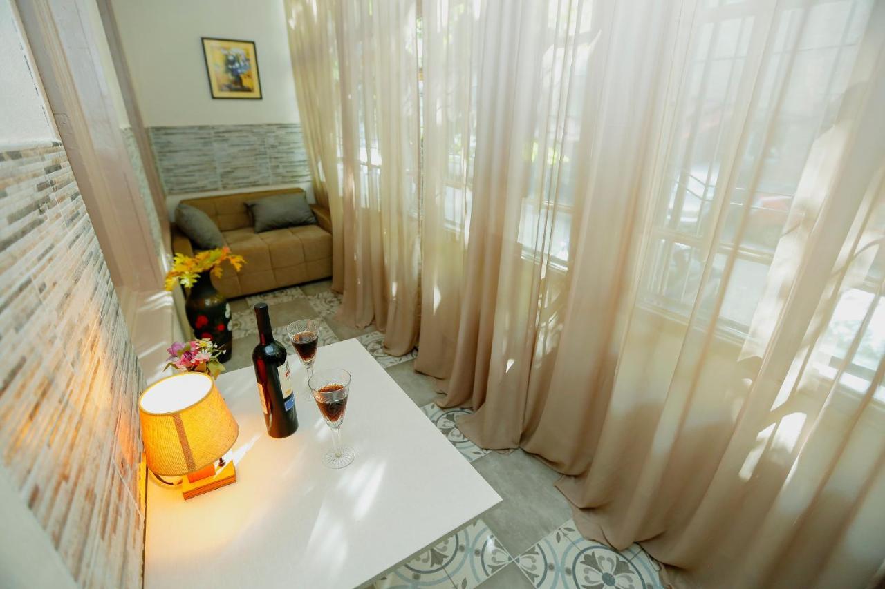 Old Tbilisi N&M Apartment Екстериор снимка